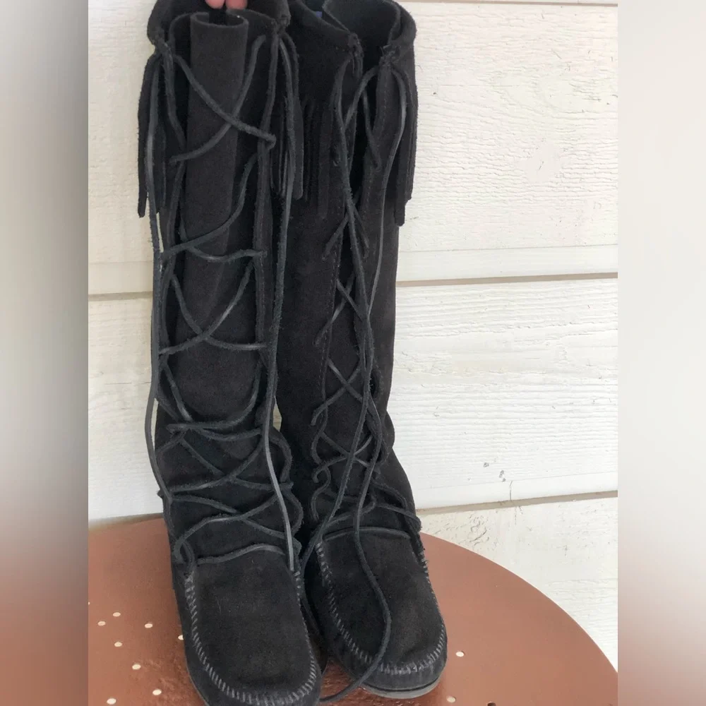 Minnetonka Tall Black Moccasins - Picture 1 of 4